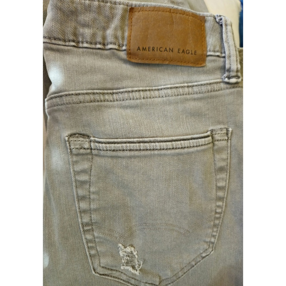 AMERICAN EAGLE Men's 29x32 AIRFLEX+ Distressed Slim Haze Gray Jeans (29x28.5) - Picture 9 of 16